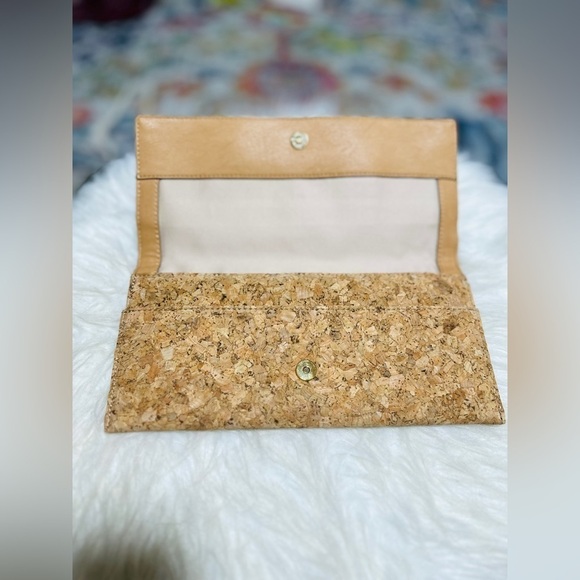 Banana Republic jeweled cork clutch - Picture 6 of 8